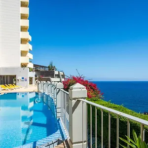 https://the-cliff-side-apartment.madeira-islandshotels.com